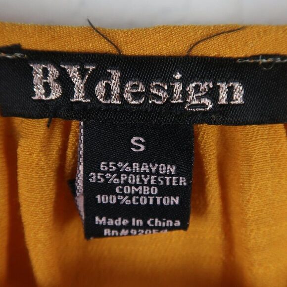 BYDESIGN ORANGE 1/2 SLEEVE ROUND NECK WITH TIE DETAIL TOP SIZE SMALL - Picture 2 of 5